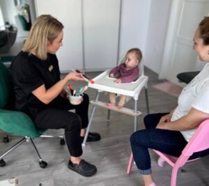 Terapia karmienia wybiórczość pokarmowa dzieci starsze neurologopeda dziecięcy Gdańsk
